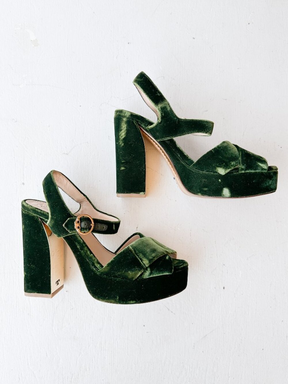 Tory Burch Green Velvet Loretta Platform Sandals - Size 8